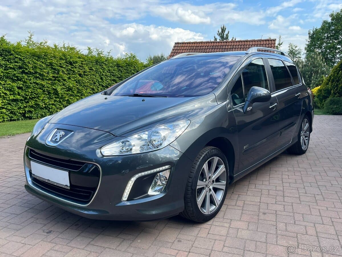 2012 Peugeot 308 - 3