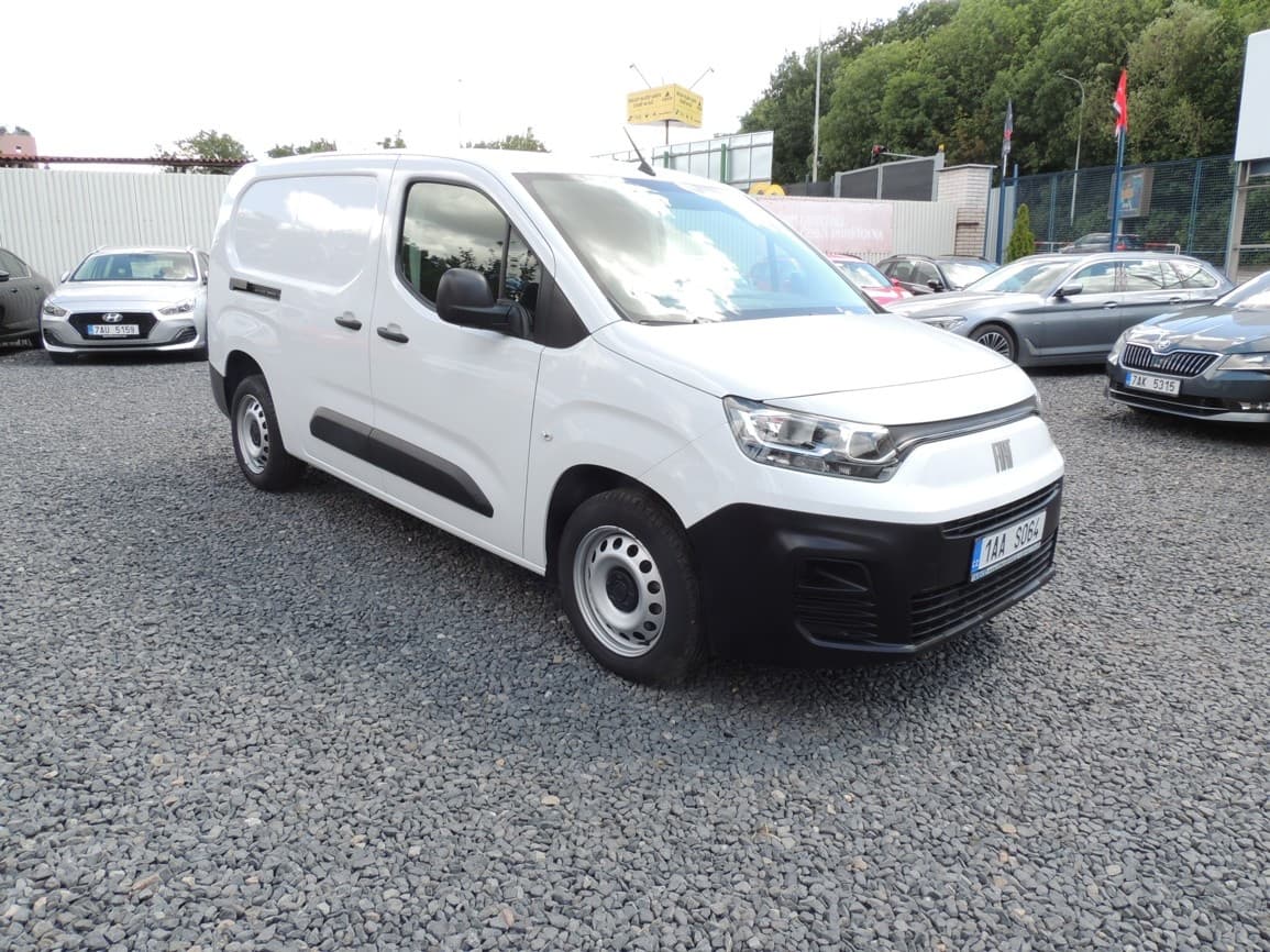 2023 Fiat DOBLO - 3