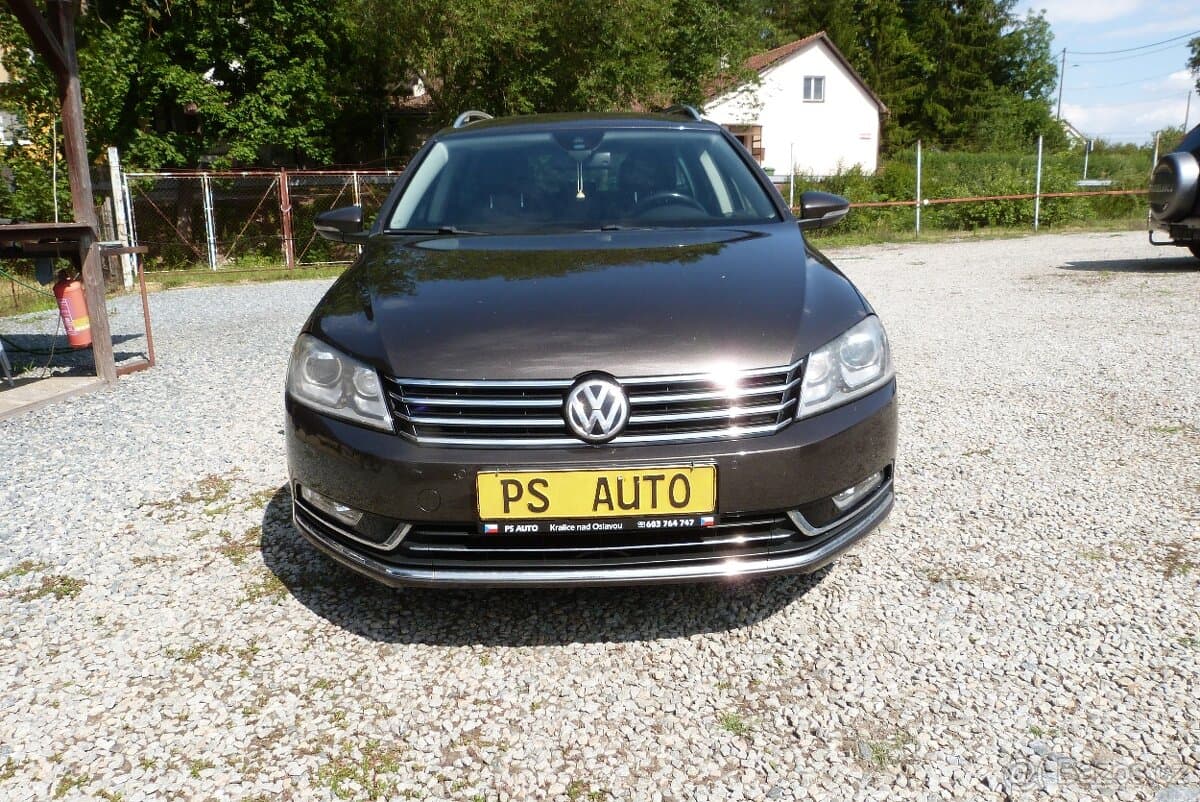 2012 Volkswagen PASSAT - 3