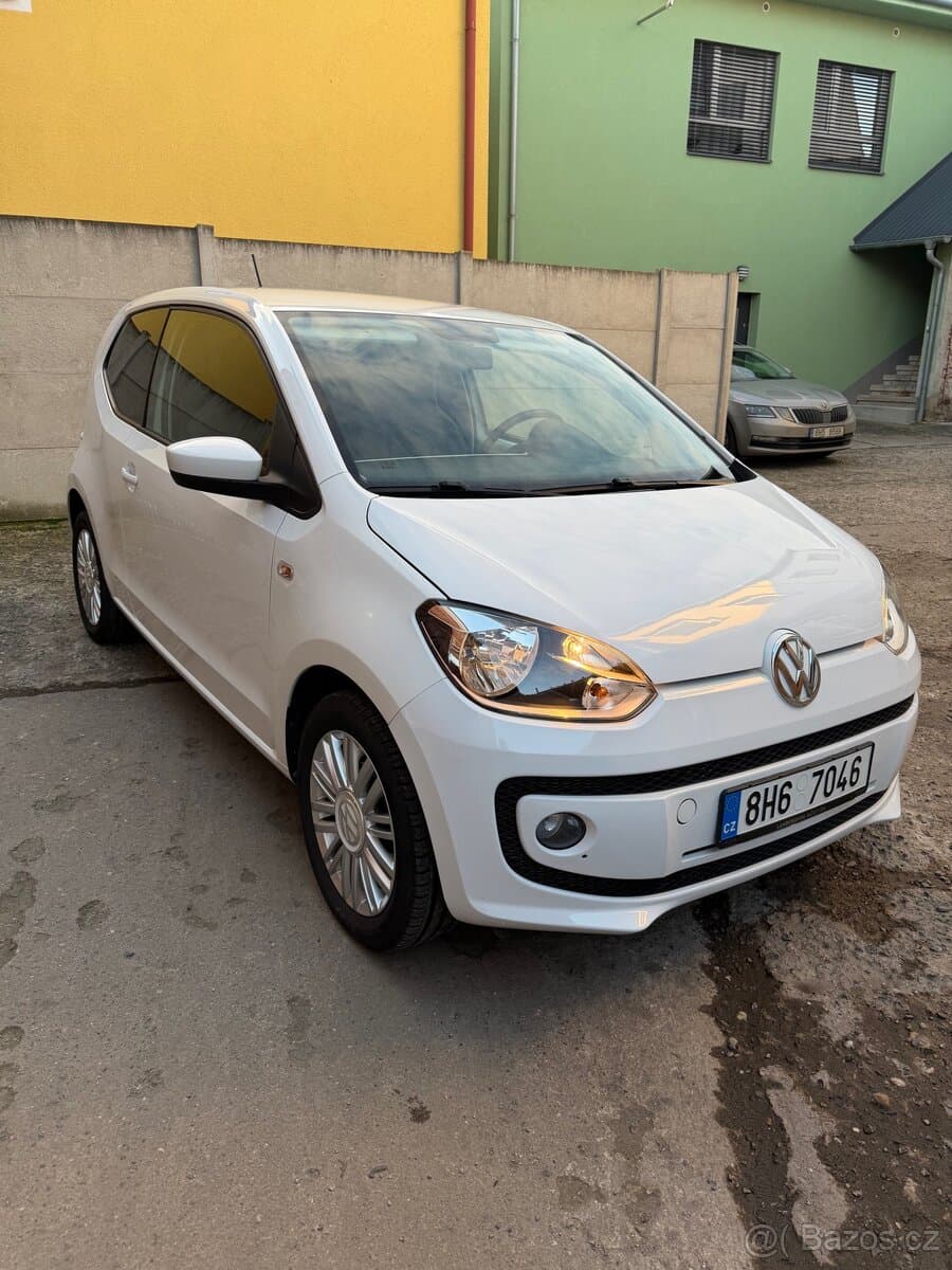 2014 Volkswagen UP! - 3