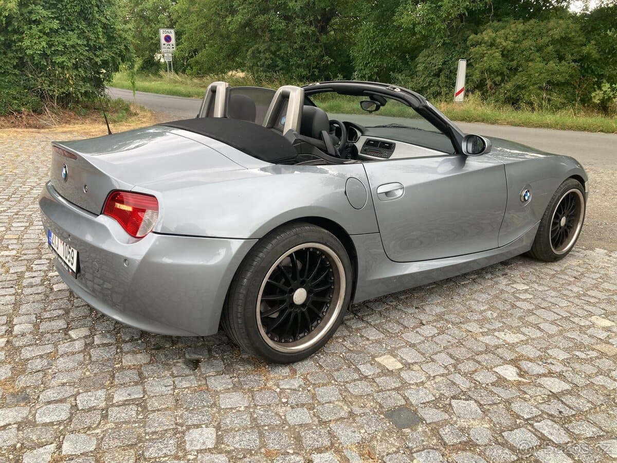 2007 BMW Z4 - 3