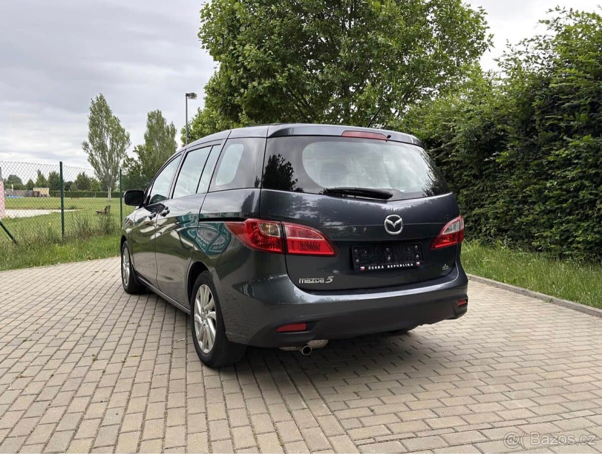 2011 Mazda 5 - 5