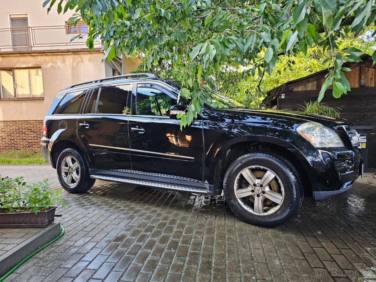 2009 Mercedes-Benz GL - 3