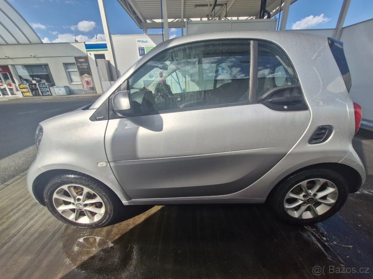 2017 Smart FORTWO - 3