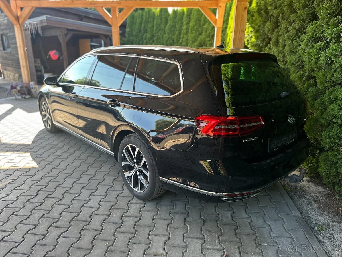 2016 Volkswagen PASSAT - 3