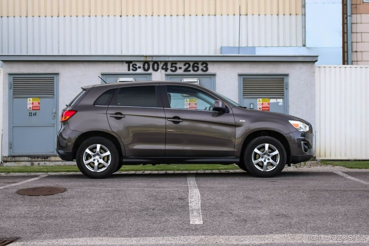 2014 Mitsubishi ASX - 3