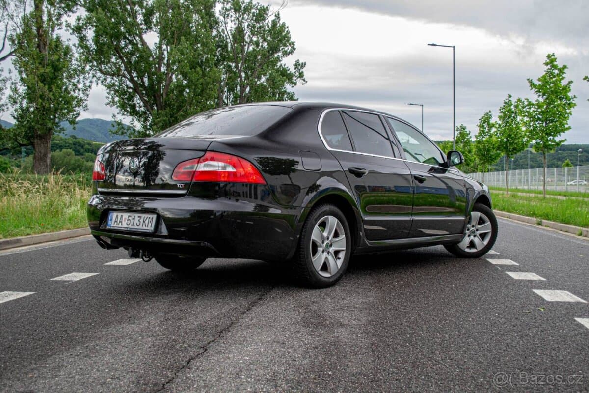 2011 Škoda SUPERB - 3