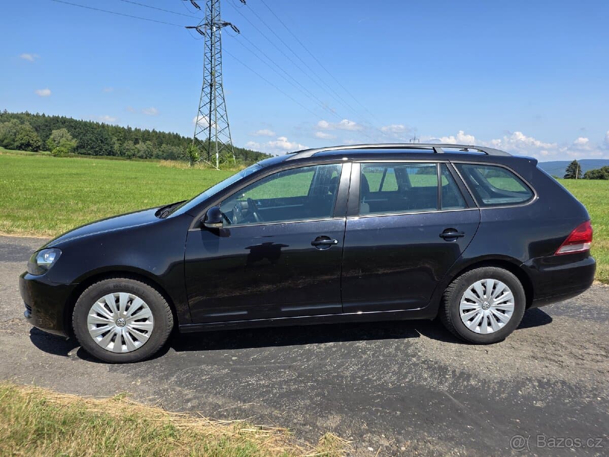 2010 Volkswagen GOLF - 3