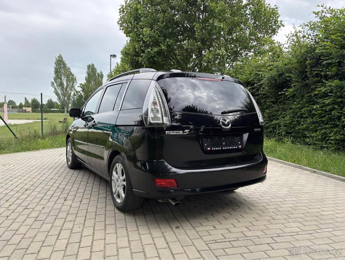 2010 Mazda 5 - 5