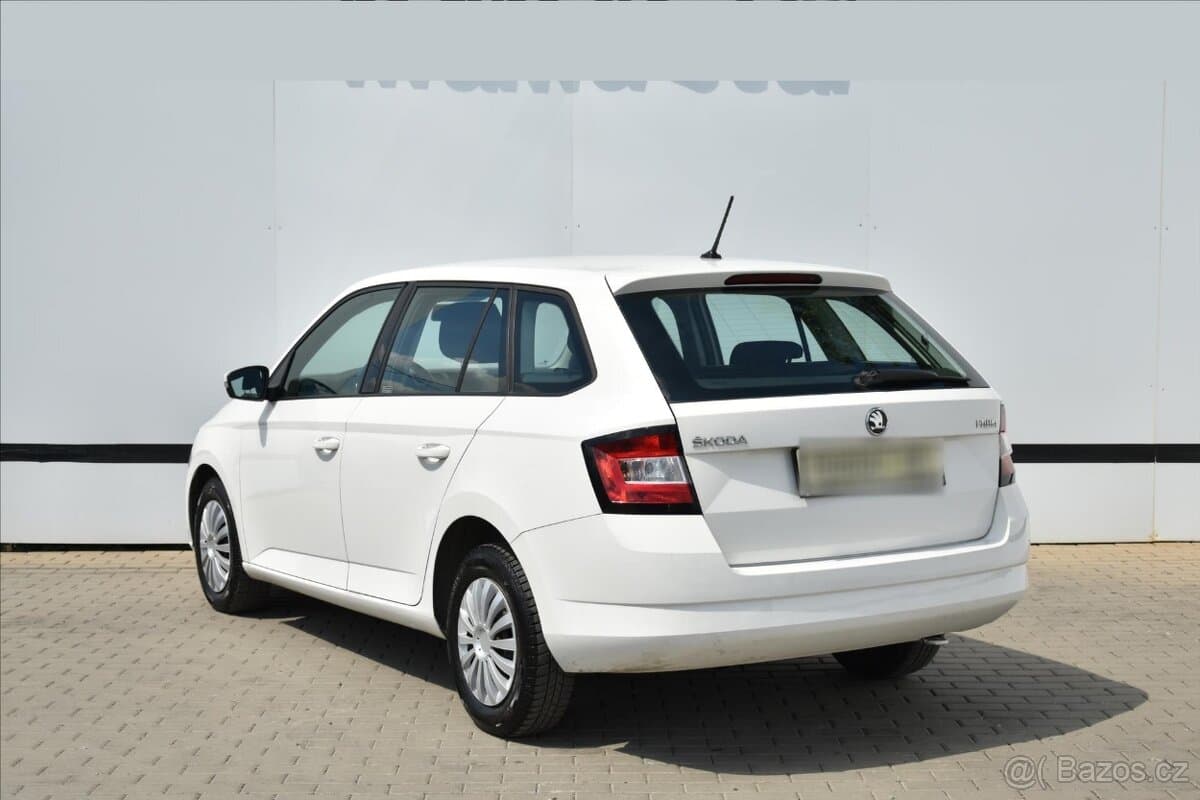 2015 Škoda FABIA - 3