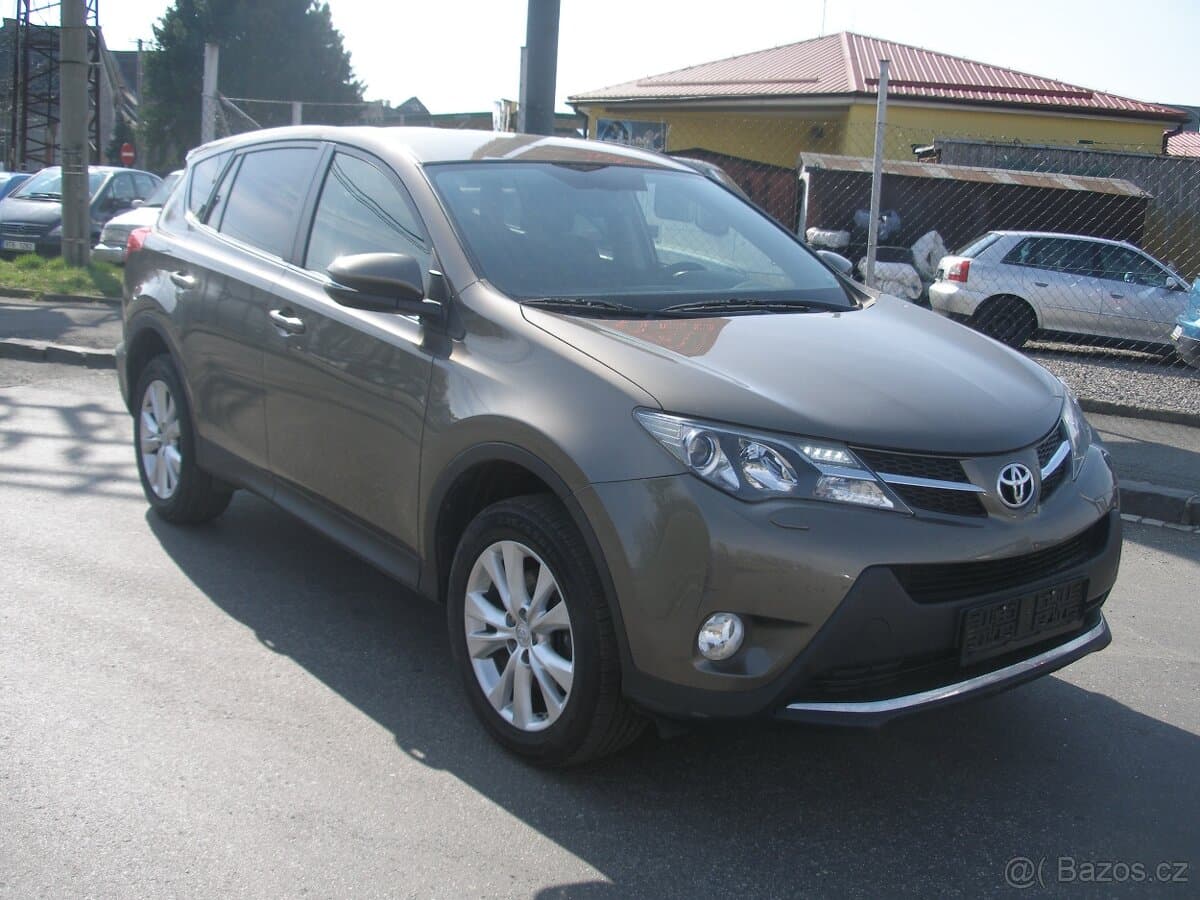 2013 Toyota RAV4 - 3