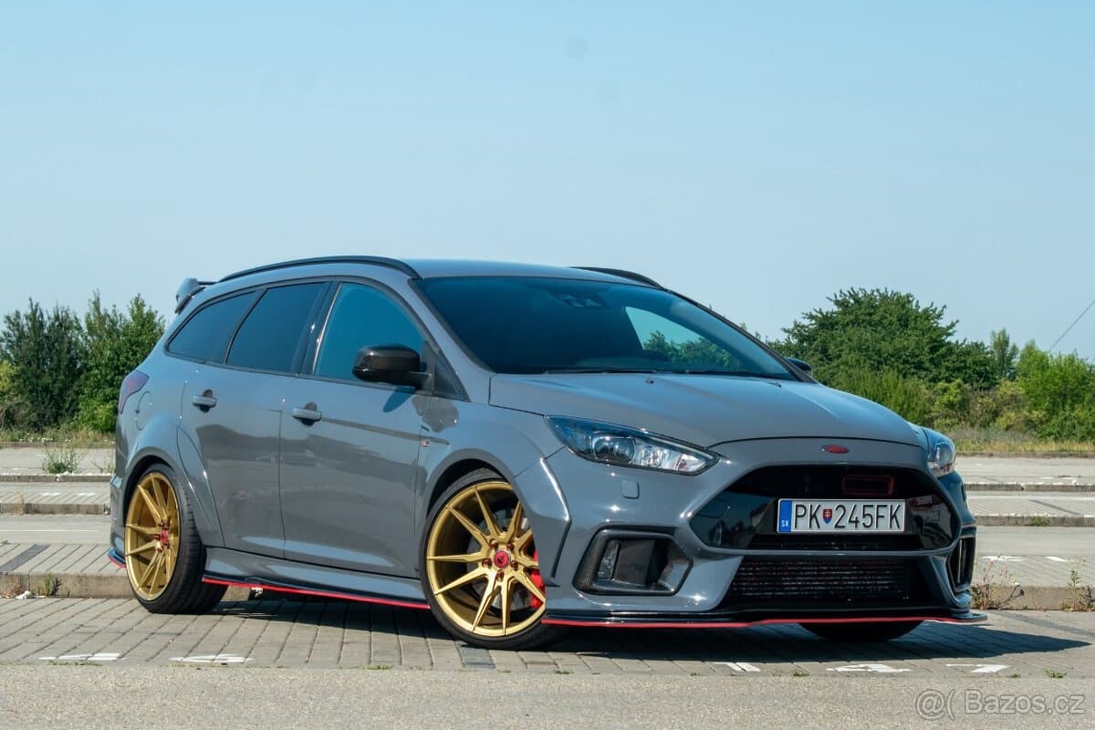 2017 Ford FOCUS - 3