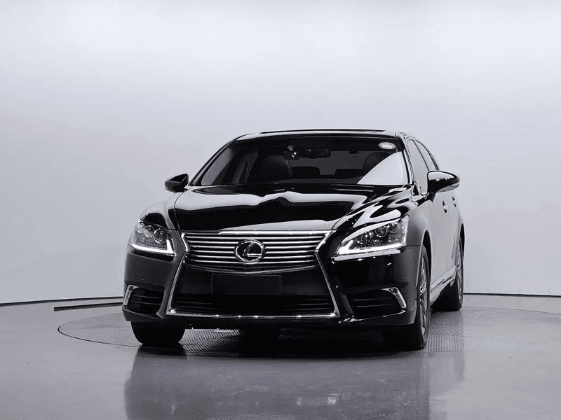 2015 Lexus LS - 3