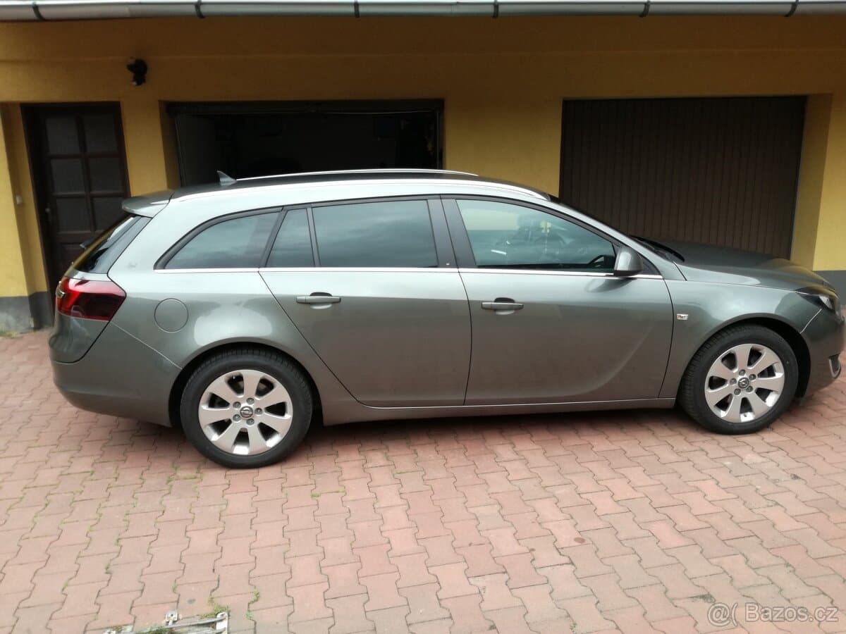 2016 Opel INSIGNIA - 3