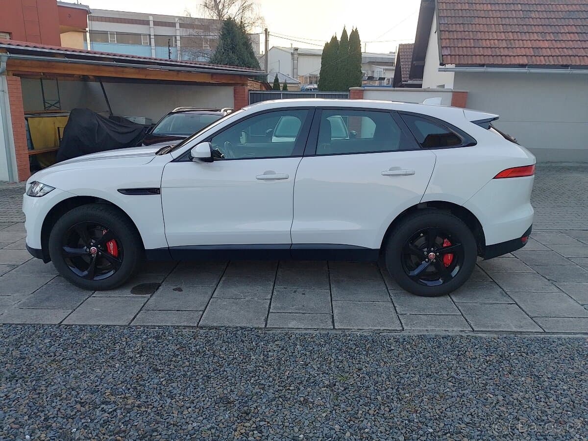 2017 Jaguar F-PACE - 3