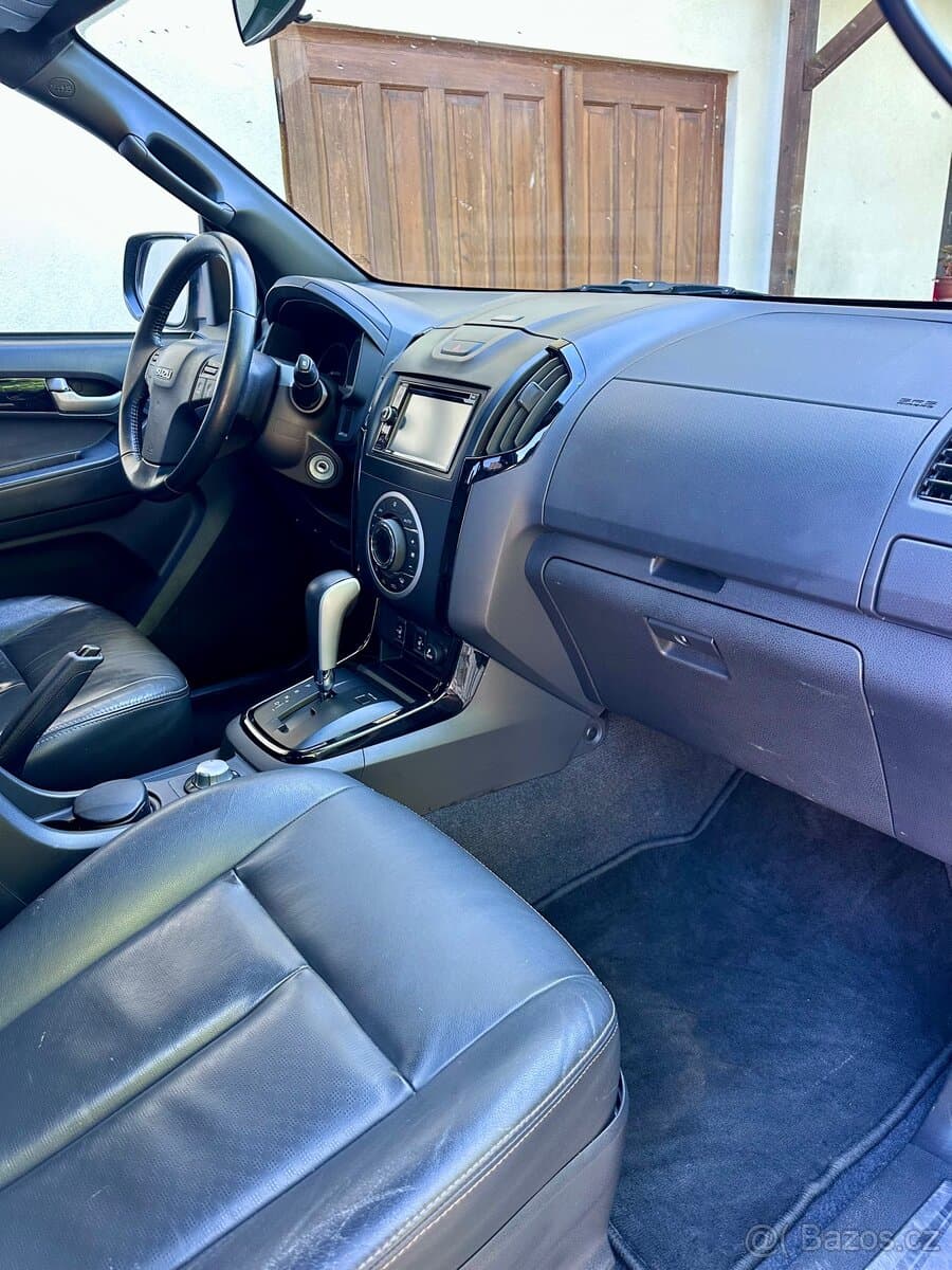 2017 Isuzu D-MAX - 3