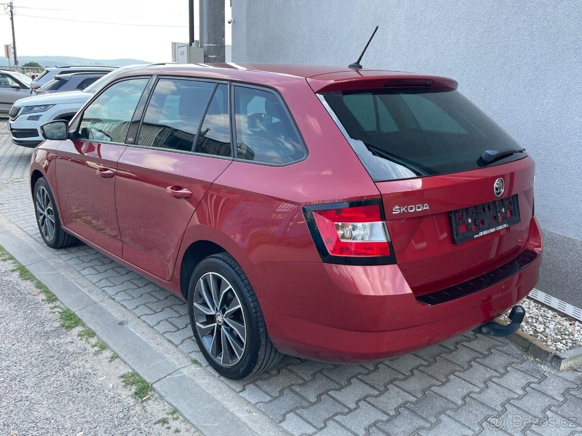 2015 Škoda FABIA - 3