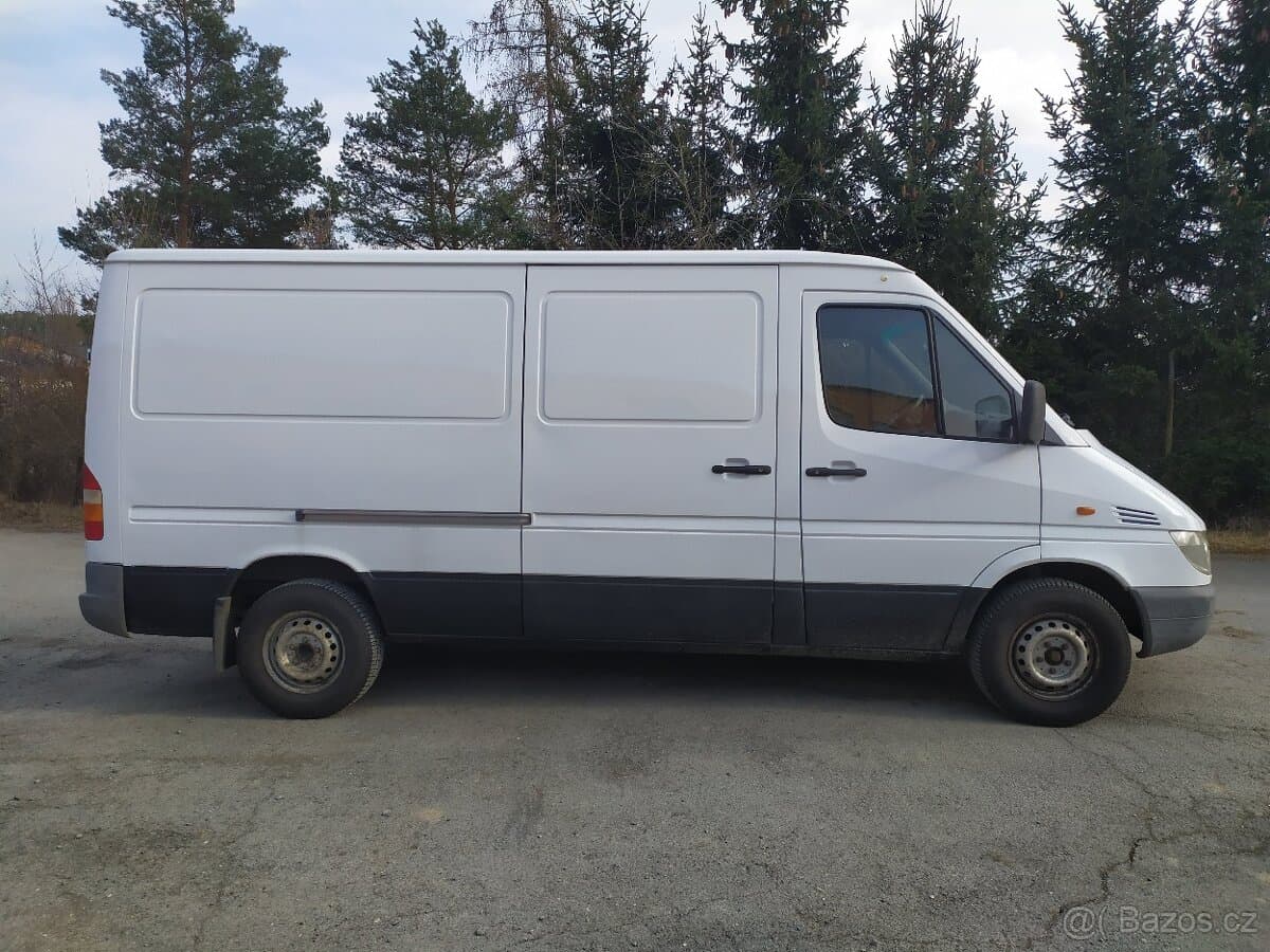 2001 Mercedes-Benz SPRINTER - 3