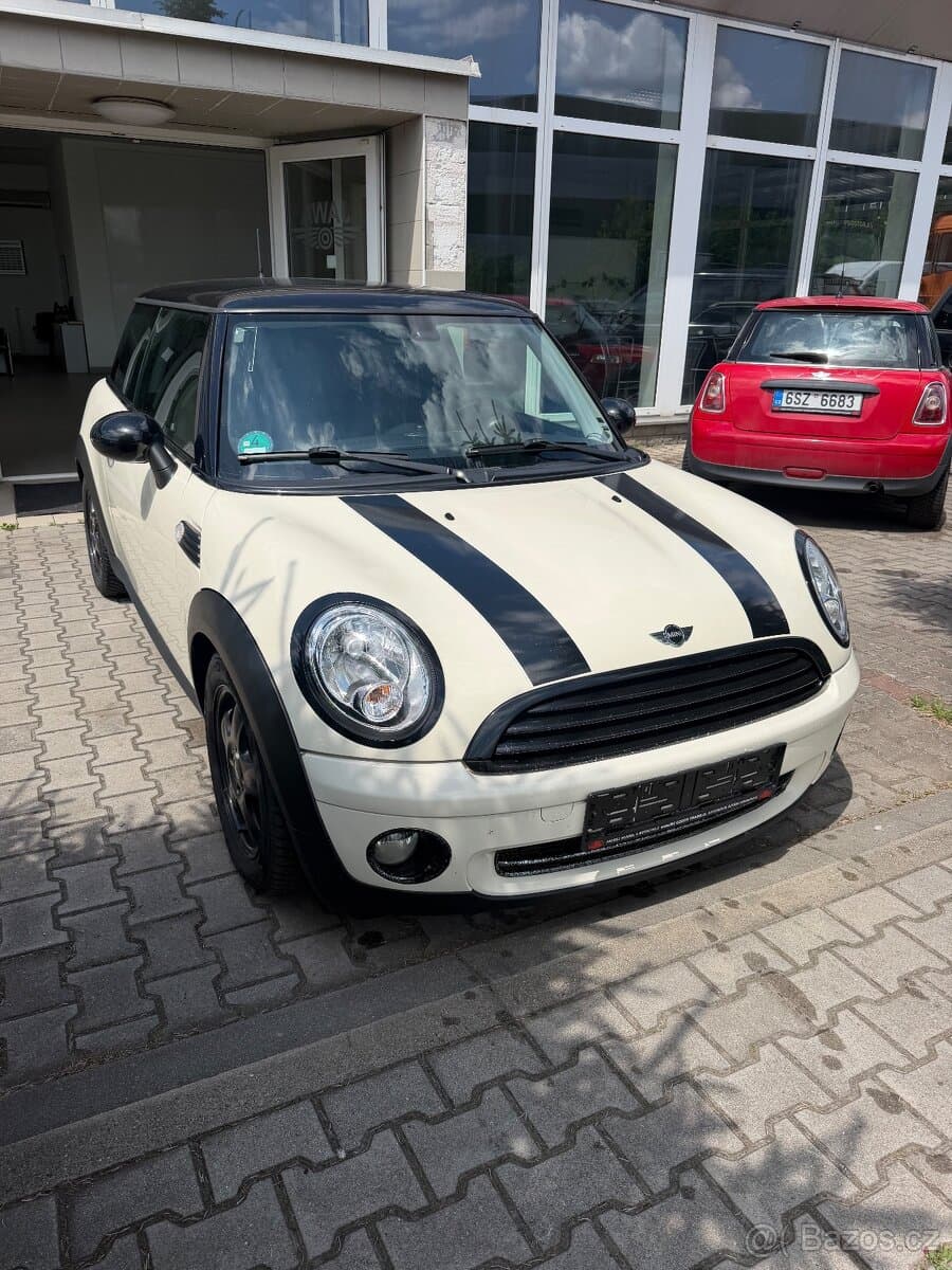 2010 Mini COOPER - 3