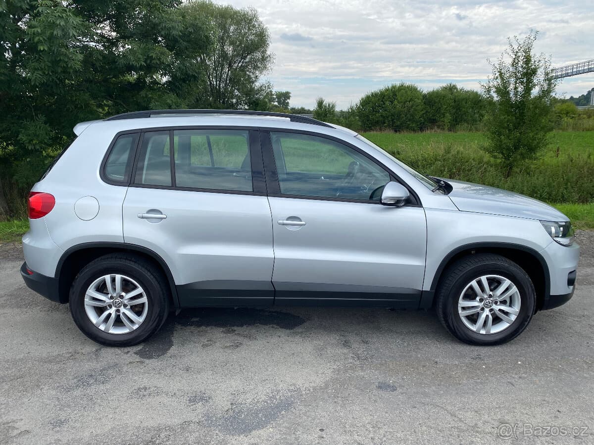 2012 Volkswagen TIGUAN - 3