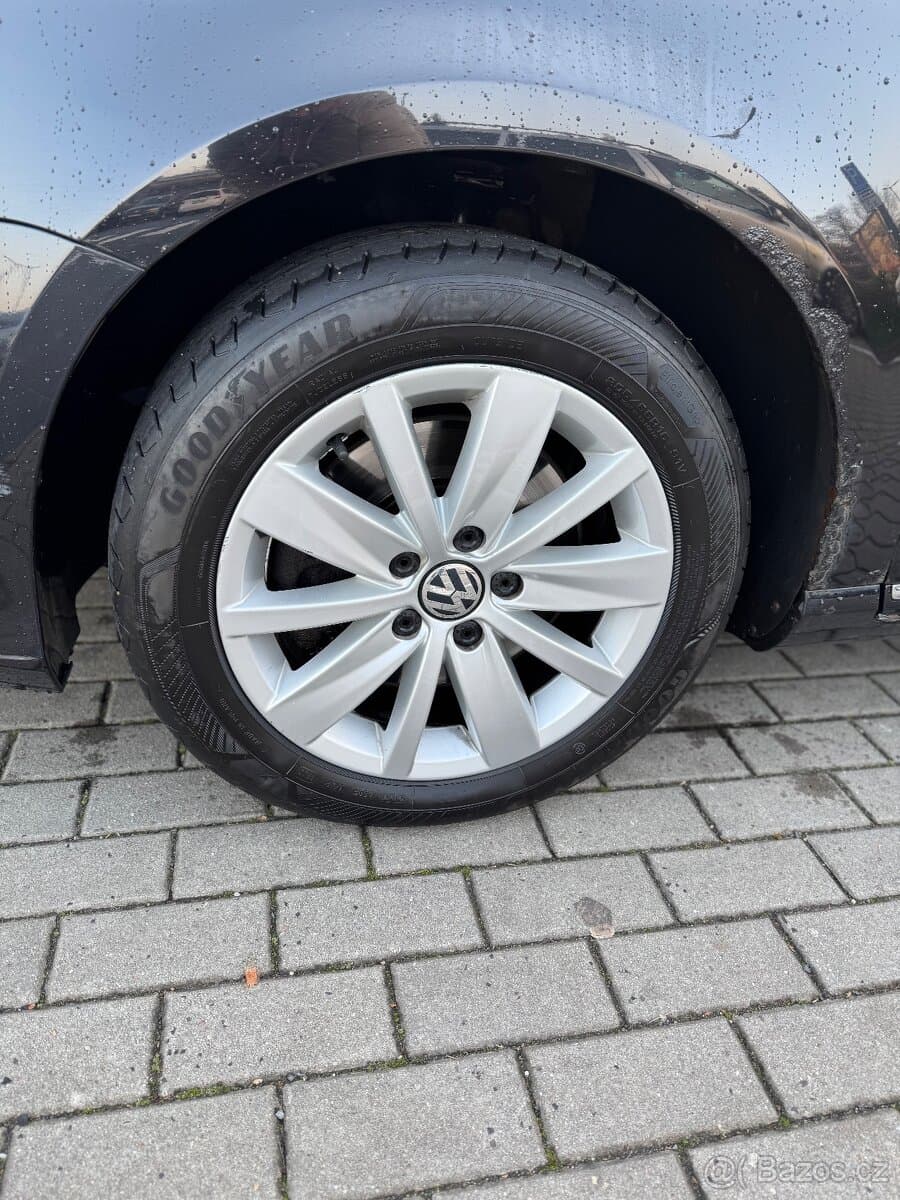2013 Volkswagen PASSAT - 3