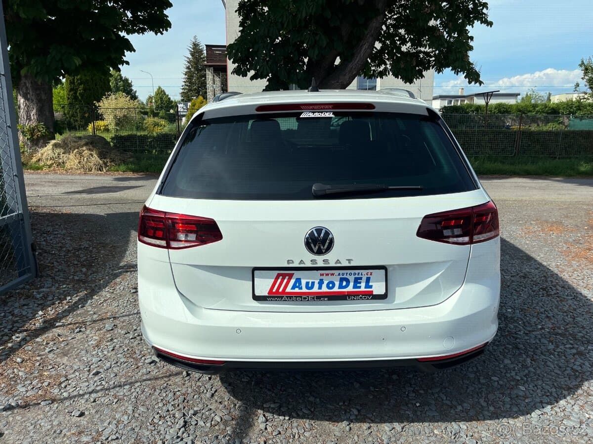 2020 Volkswagen PASSAT - 3