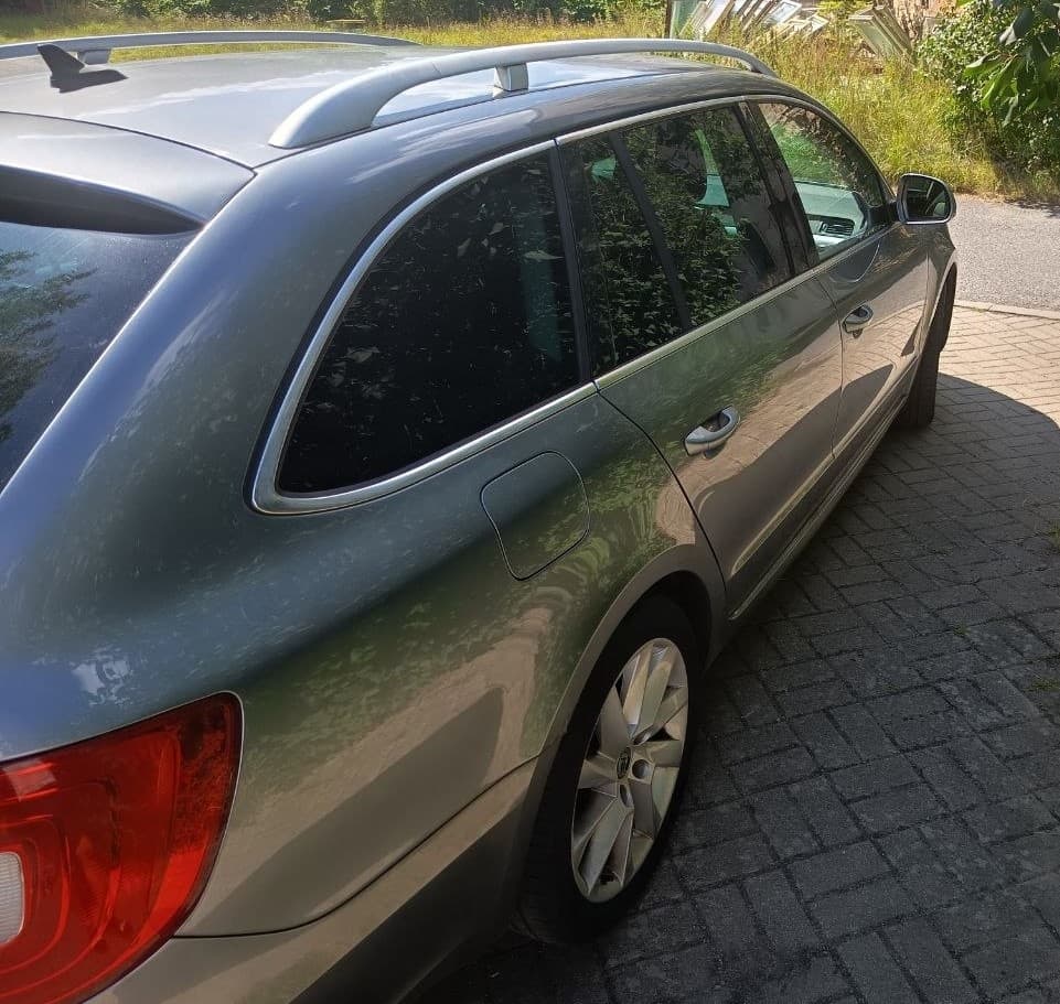 2011 Škoda SUPERB - 3
