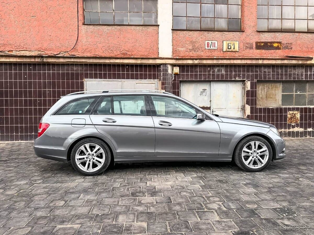 2011 Mercedes-Benz OSTATNÍ - 3