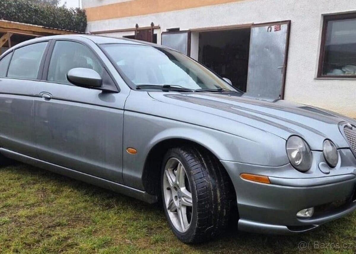 2002 Jaguar S-TYPE - 3