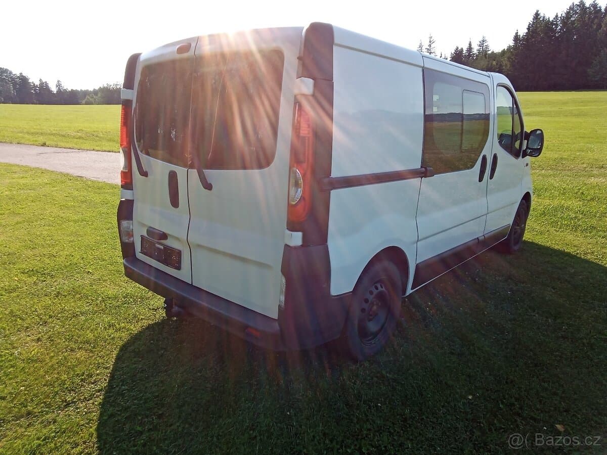 2009 Opel VIVARO - 3