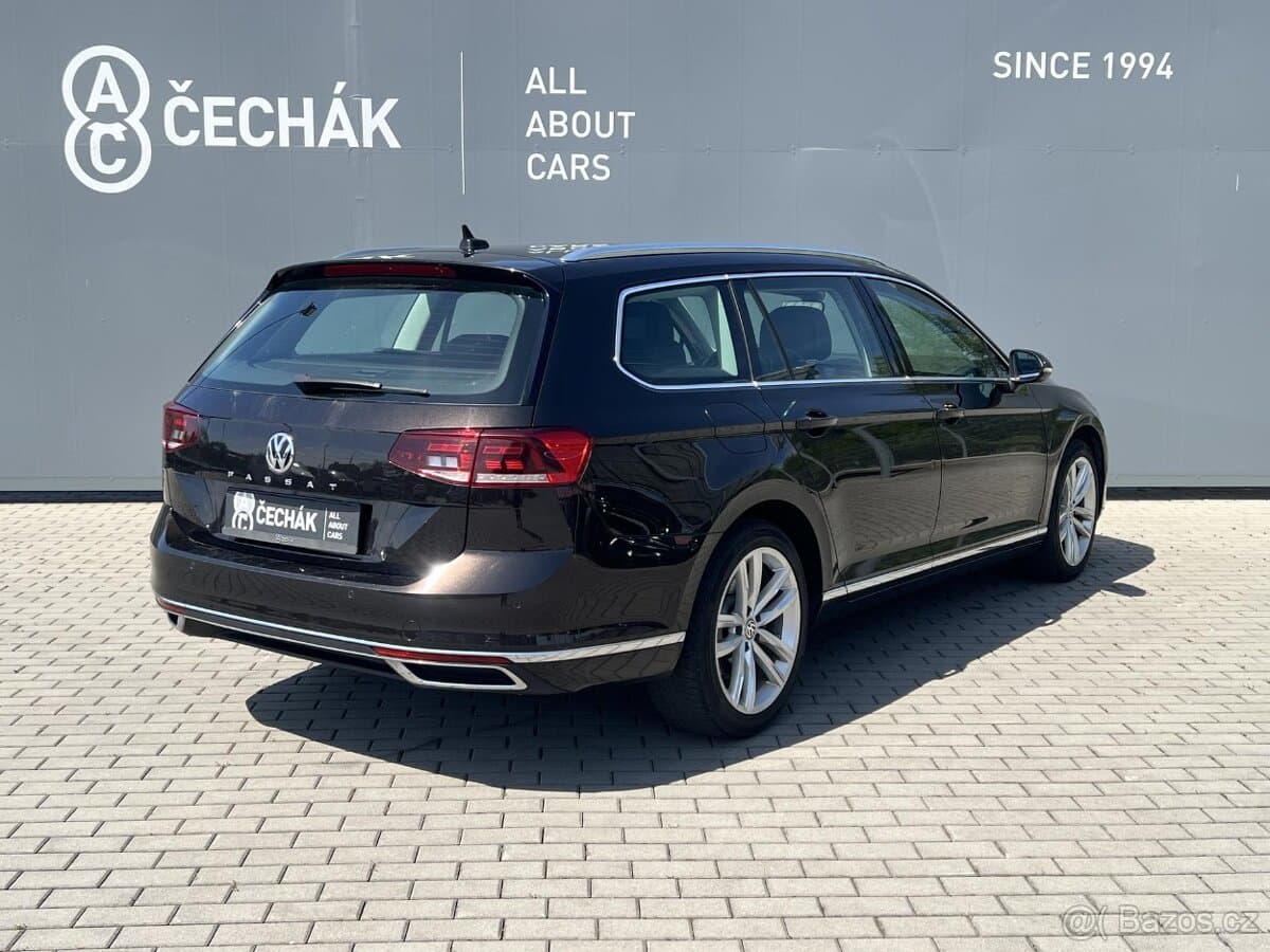 2020 Volkswagen PASSAT - 3