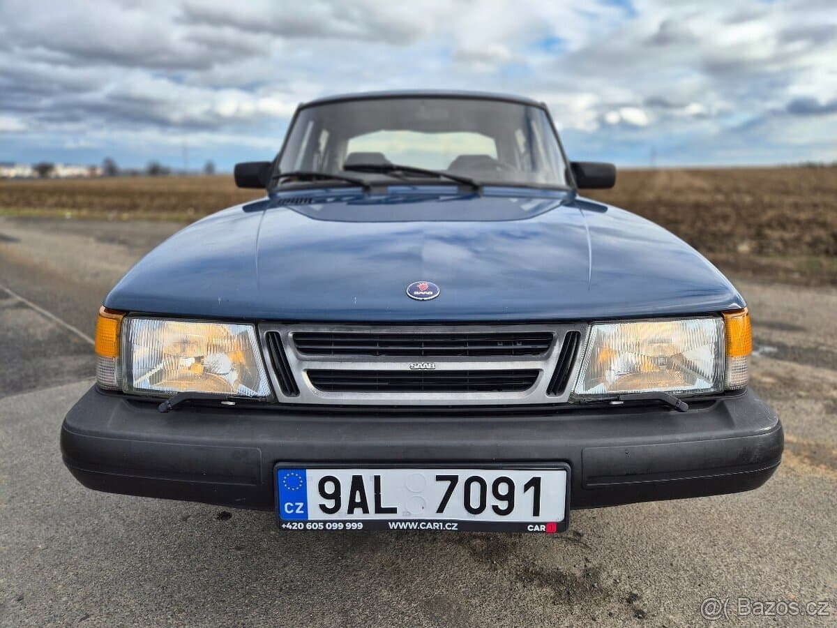 1990 Saab 90 - 3