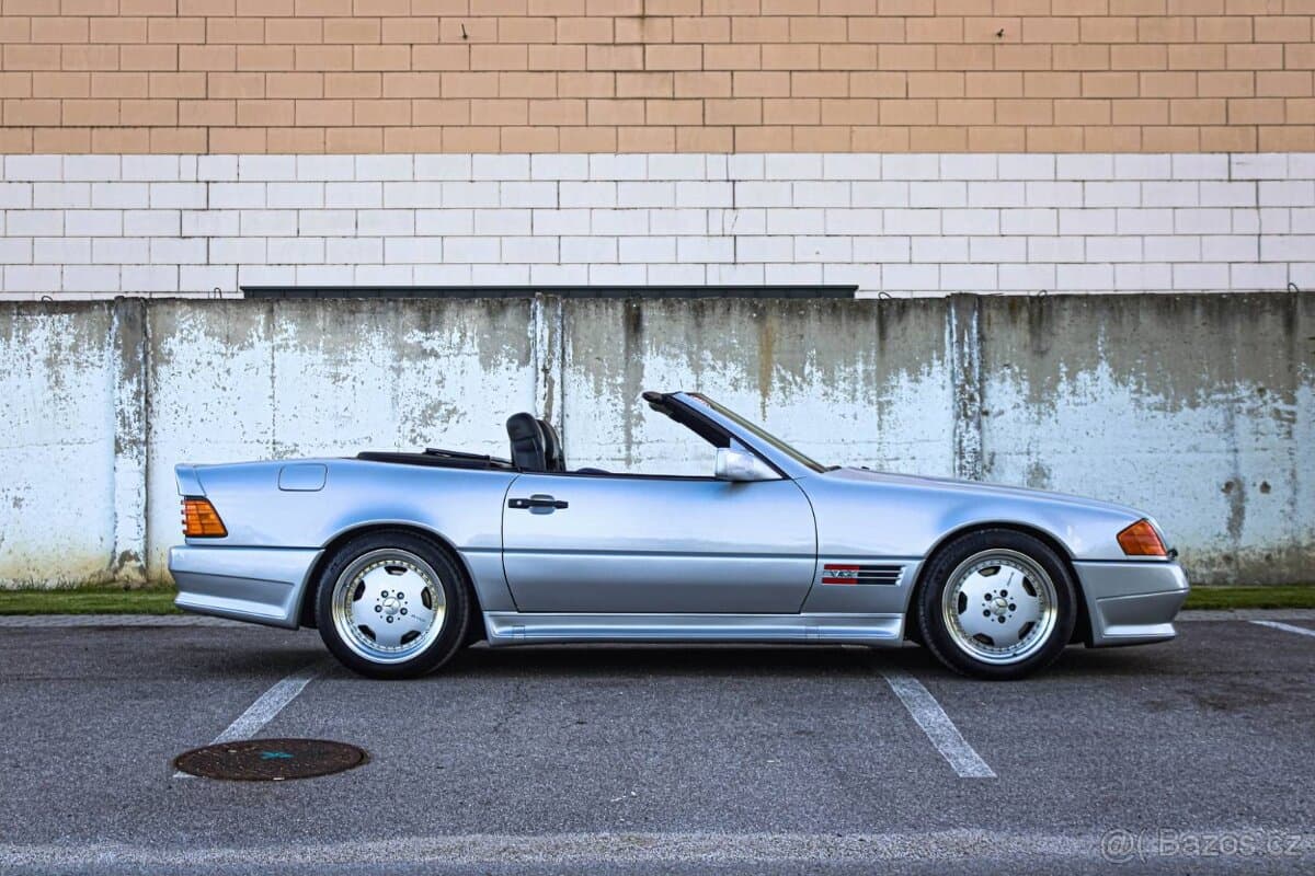 1993 Mercedes-Benz SL - 3