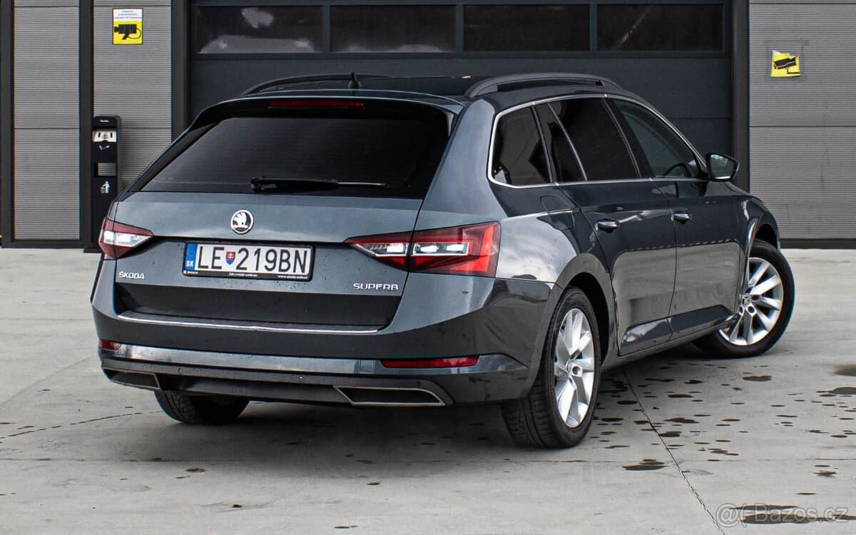 2018 Škoda SUPERB - 3