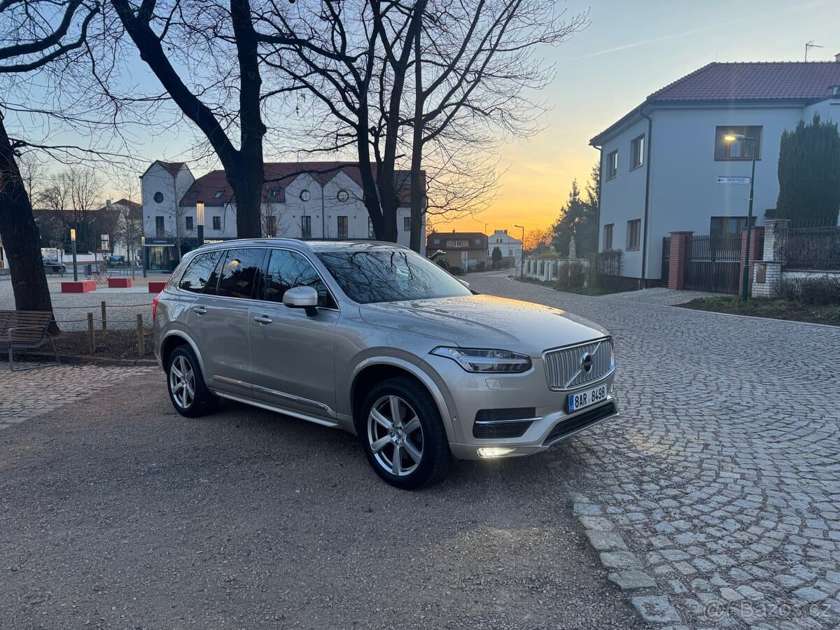 Volvo XC90 - 3