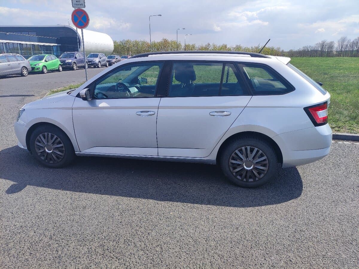 2015 Škoda FABIA - 3