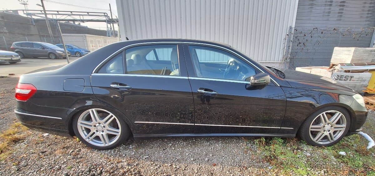2009 Mercedes-Benz CL-CLASS - 3