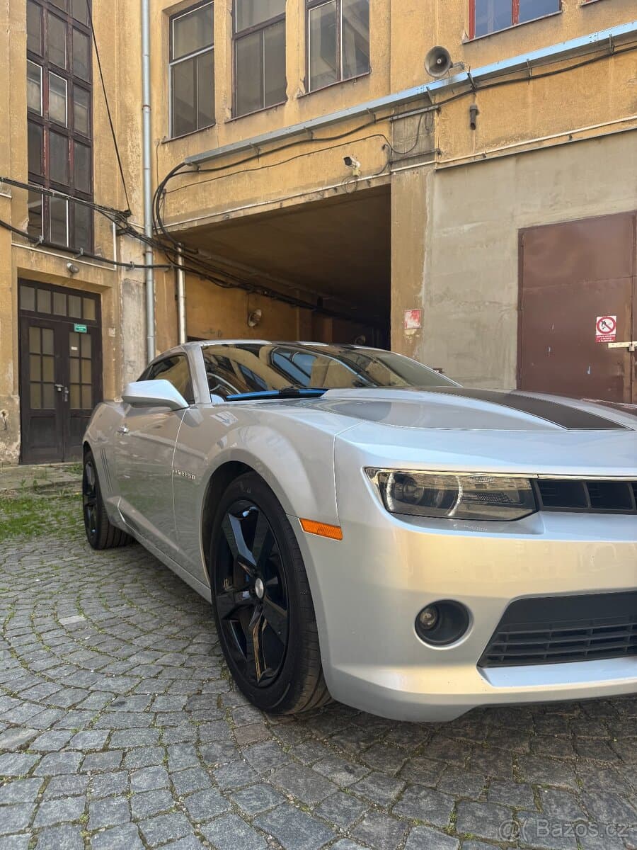 2015 Chevrolet CAMARO - 3