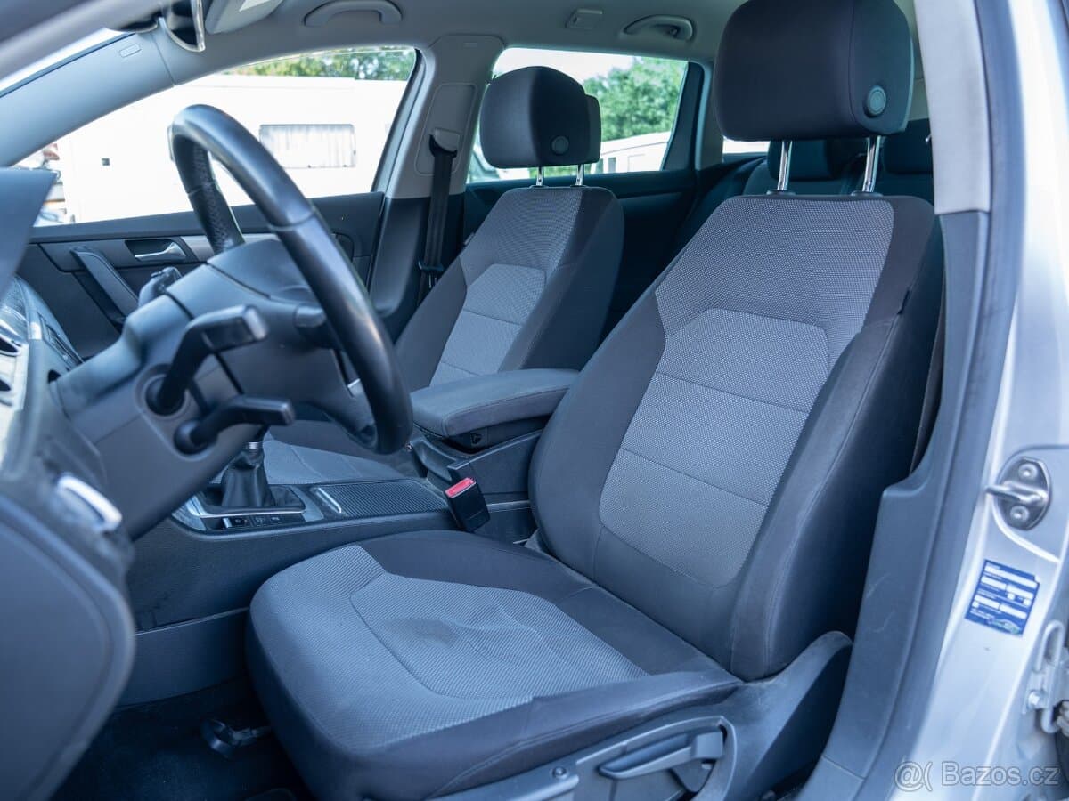 2012 Volkswagen PASSAT - 3