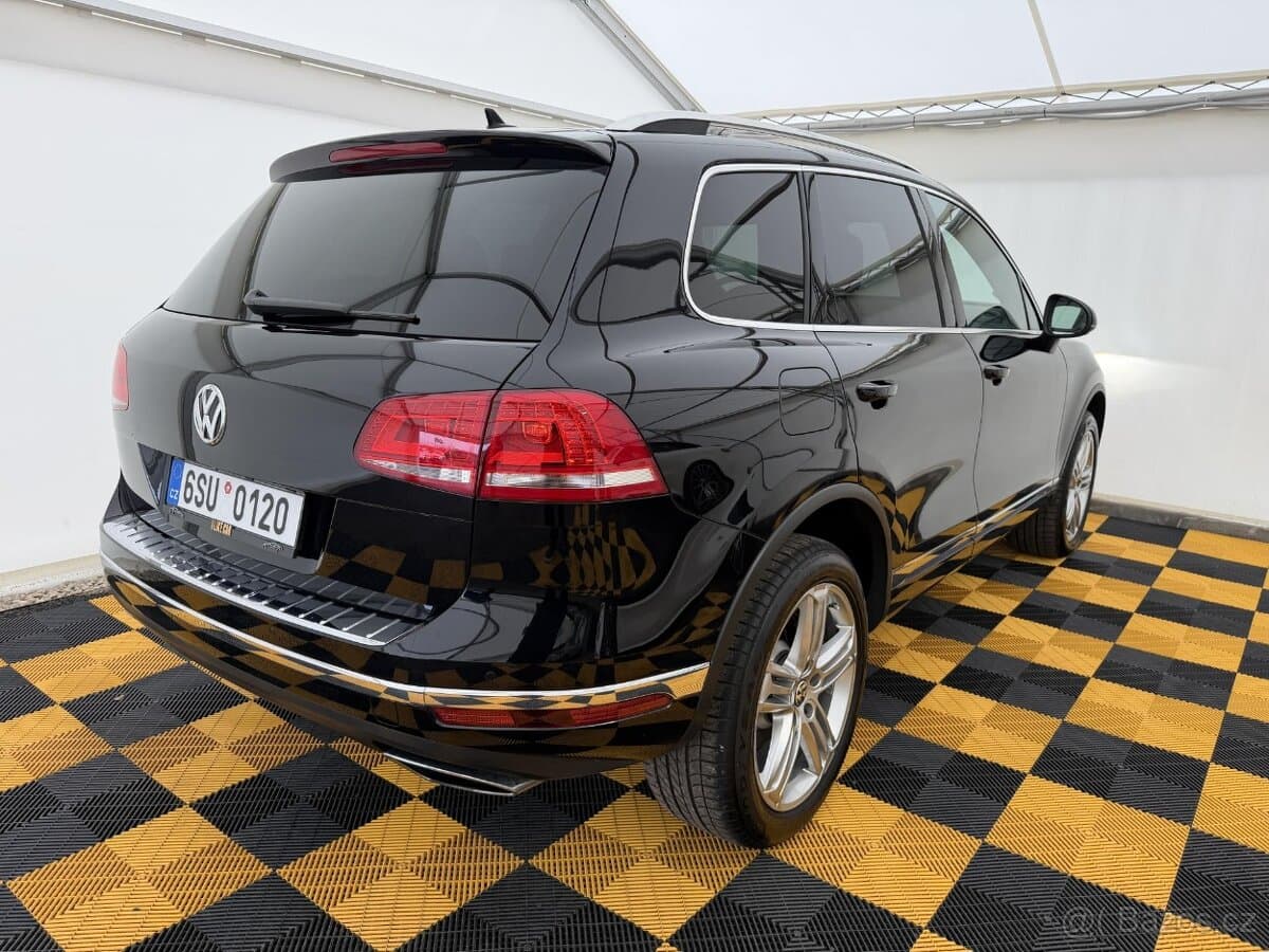 2017 Volkswagen TOUAREG - 3
