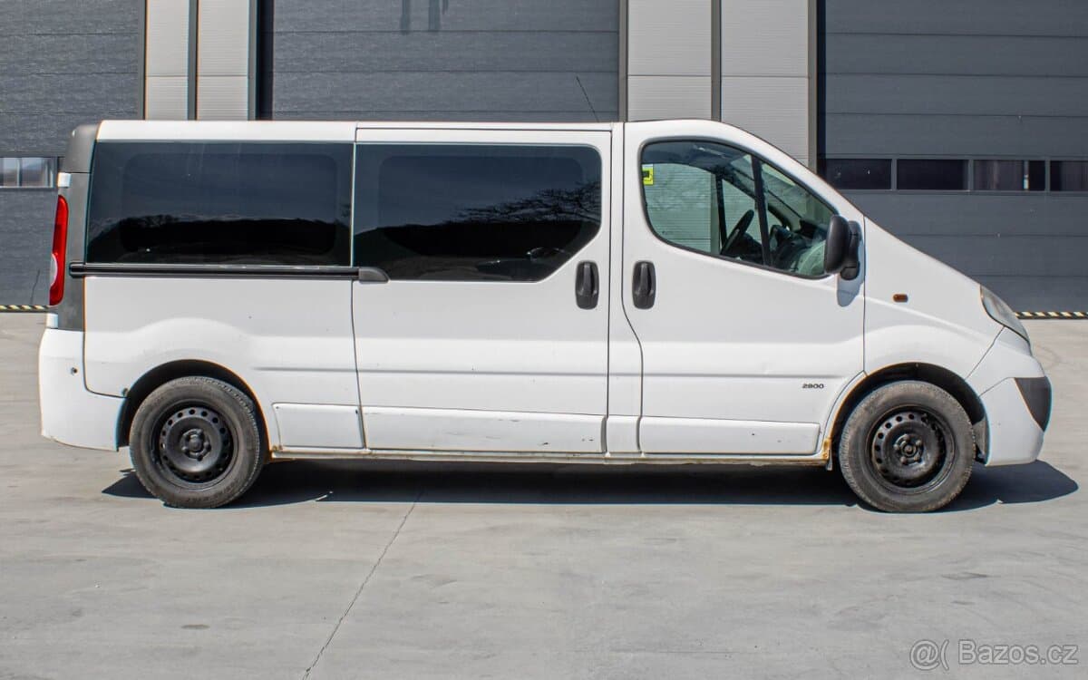 2011 Opel VIVARO - 3