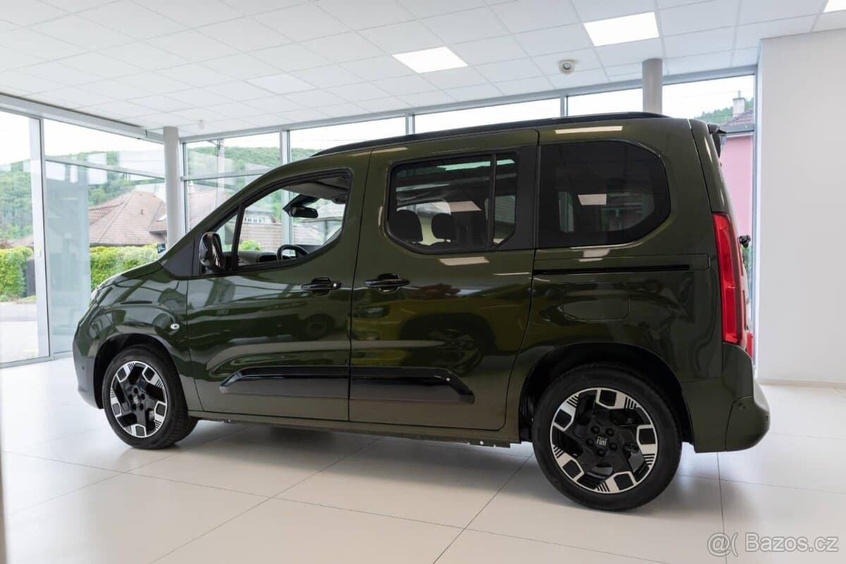 2025 Fiat DOBLO - 3