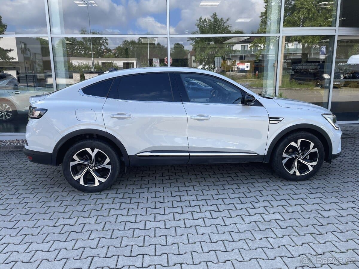 2025 Renault ARKANA - 3