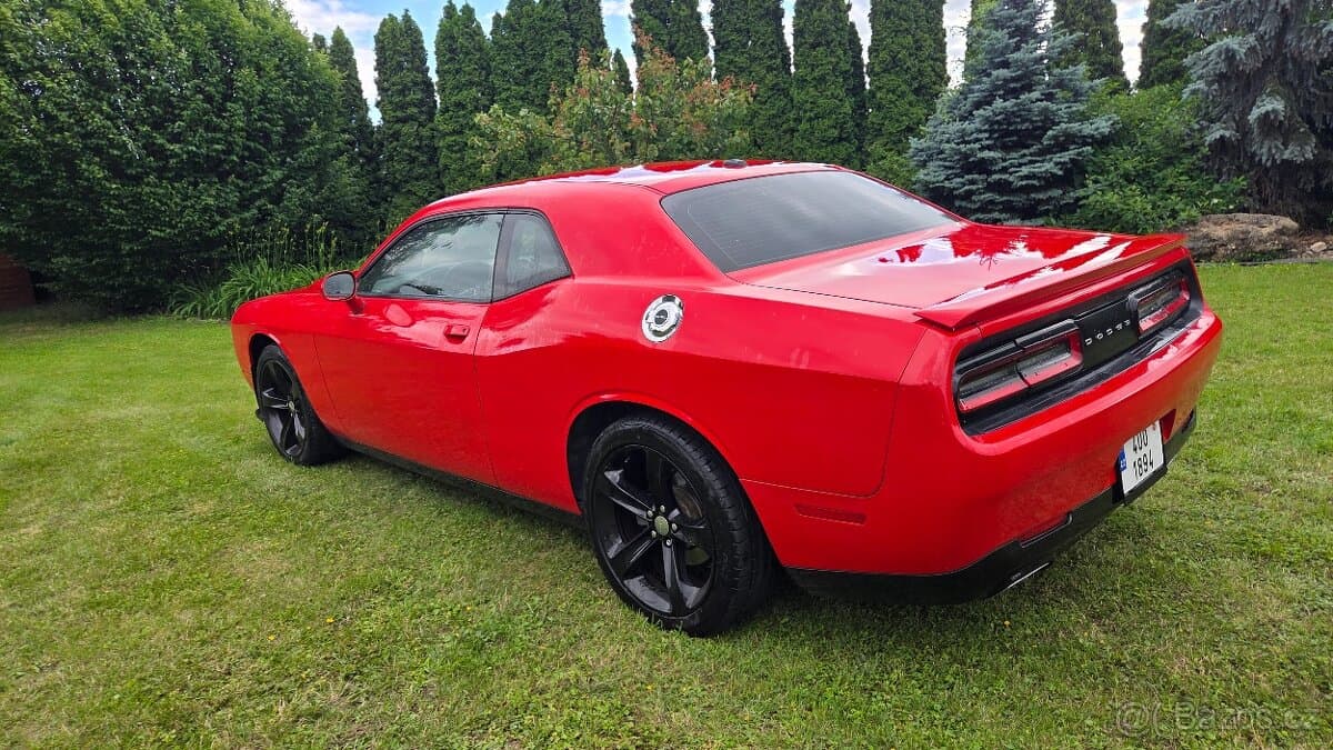 2015 Dodge CHALLENGER - 3