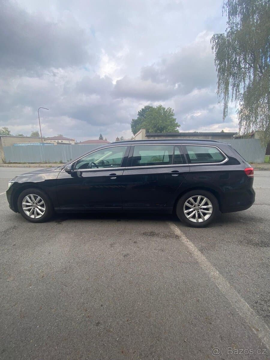 2015 Volkswagen PASSAT - 3