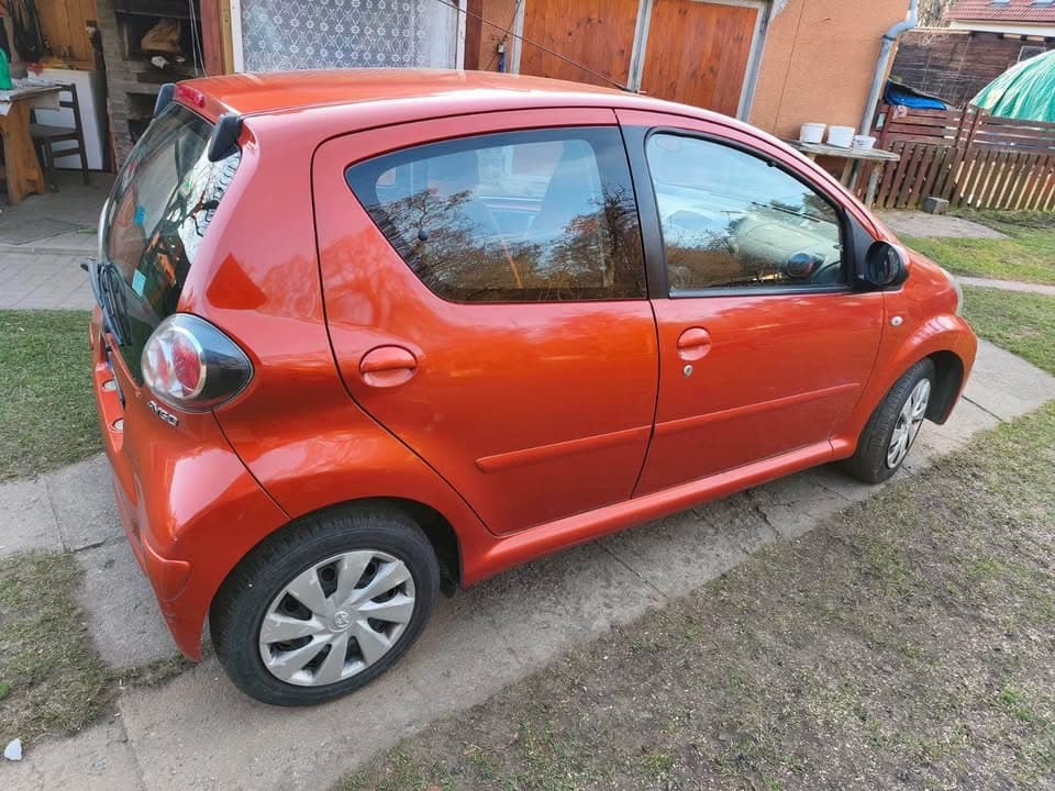 2012 Toyota AYGO - 3