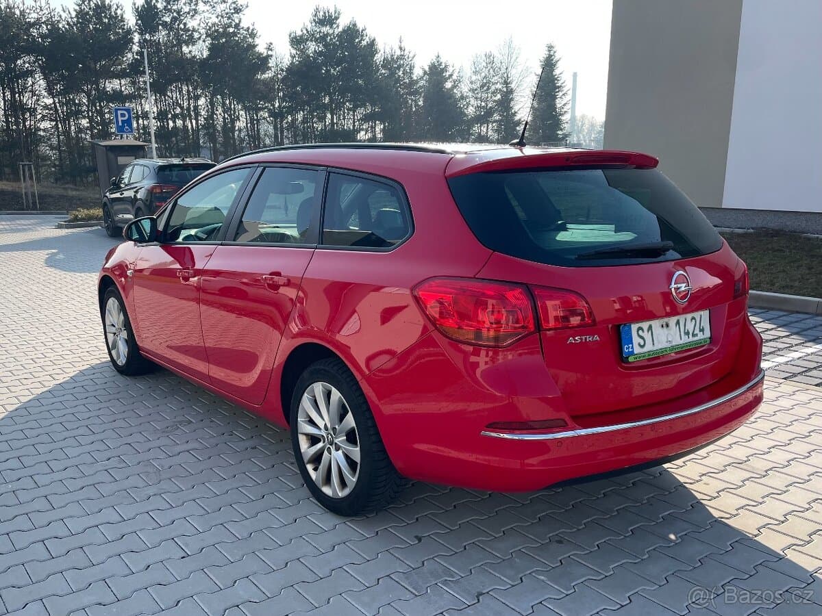 2013 Opel ASTRA - 3