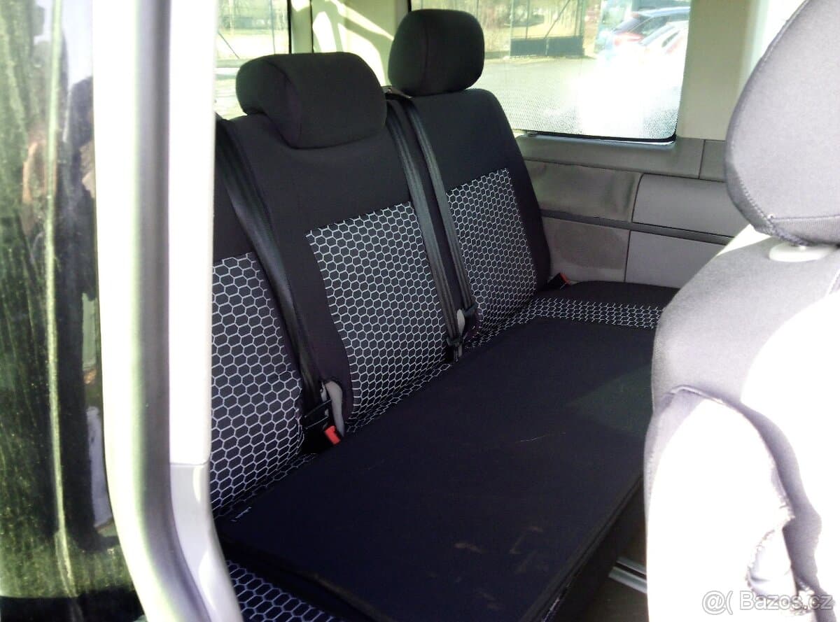 2005 Volkswagen MULTIVAN - 3