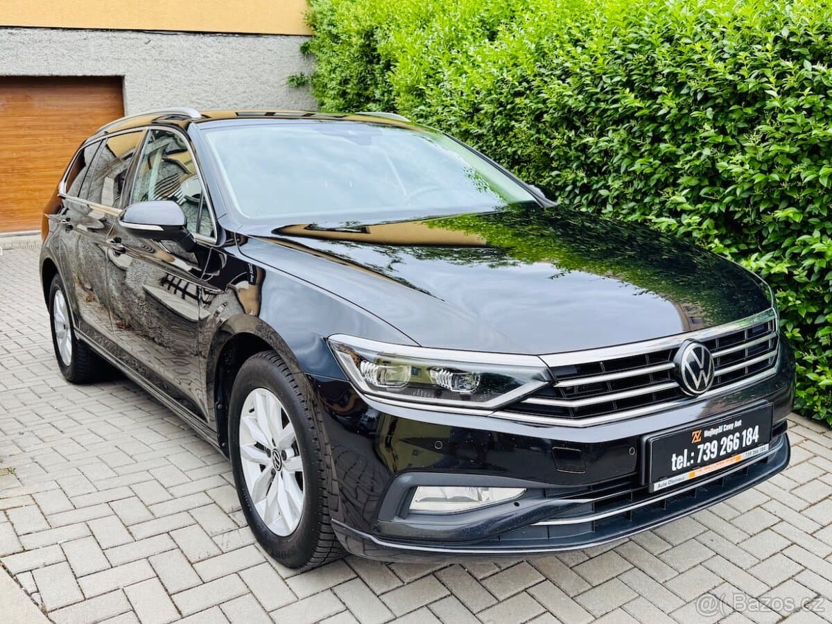 2023 Volkswagen PASSAT - 3