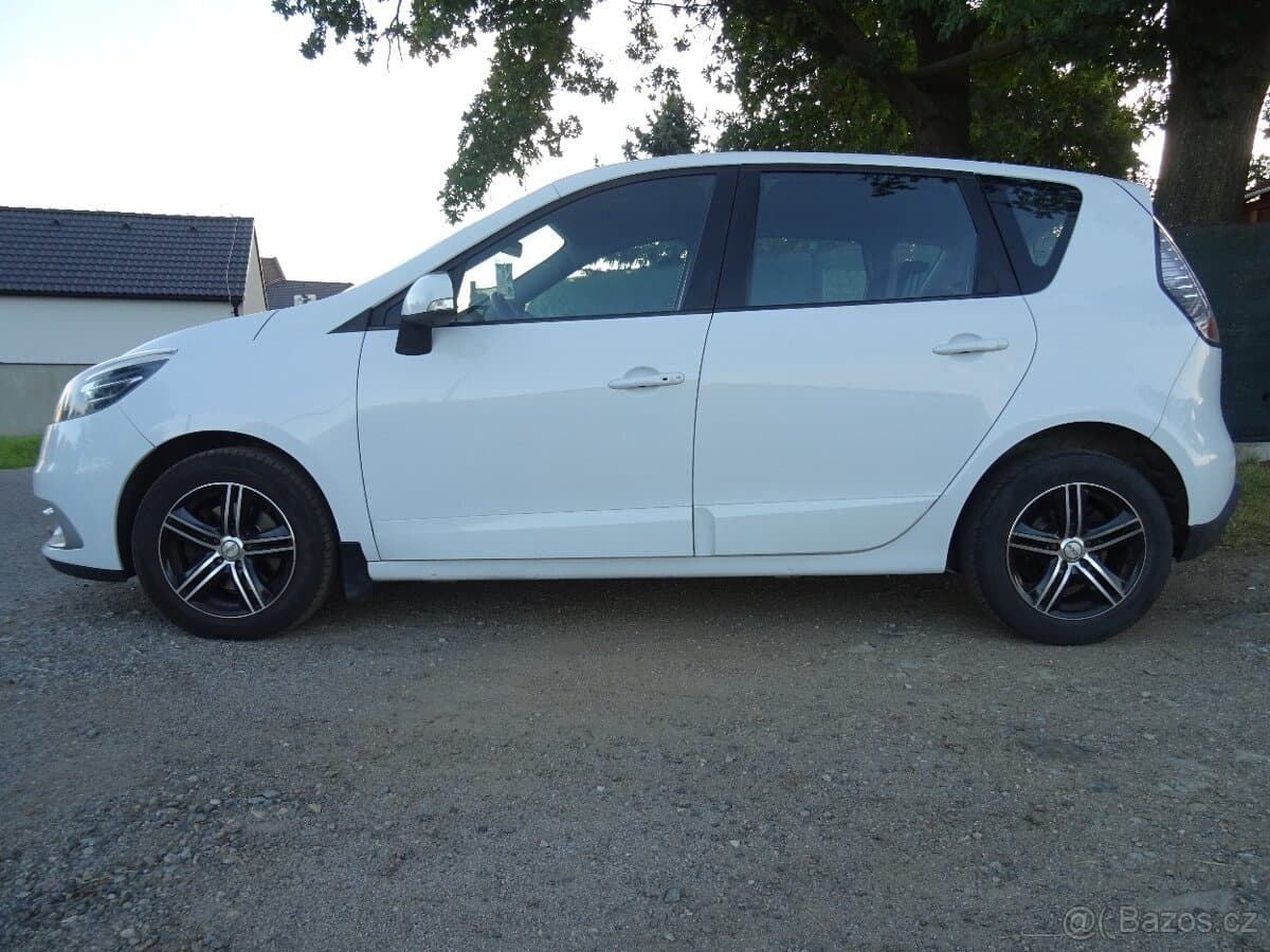 2012 Renault SCENIC - 3